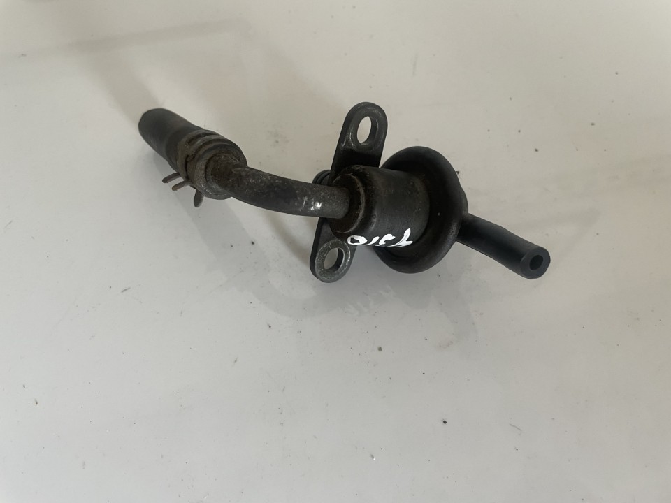 2610Z501 used FUEL RAIL HIGH PRESSURE SENSOR Mazda 323 1995 1.5L 21EUR