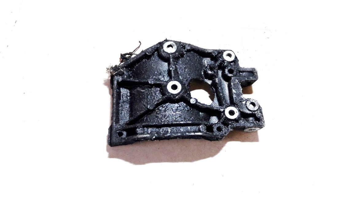 9646719580 Ford Focus 2006 Engine Mount Bracket and Gearbox Mount Bracket