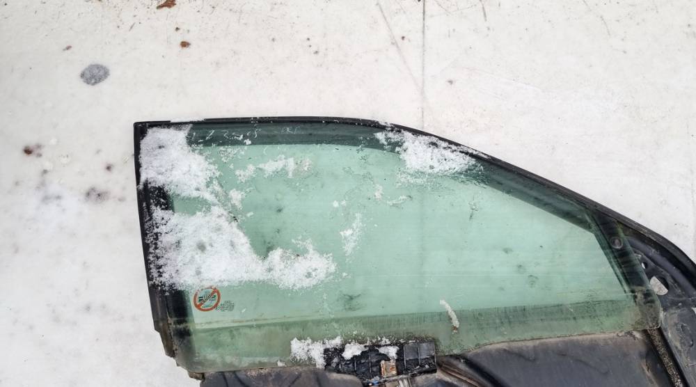 43R001025 Audi A6 1995 Door-Drop Glass - FRONT RIGHT