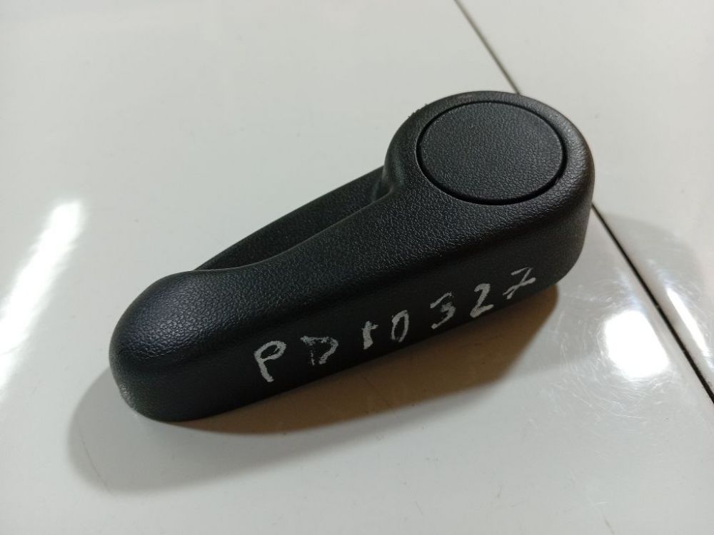 5202721 Toyota Yaris 2007 Wykończenie wnętrza (plastikowe elementy)