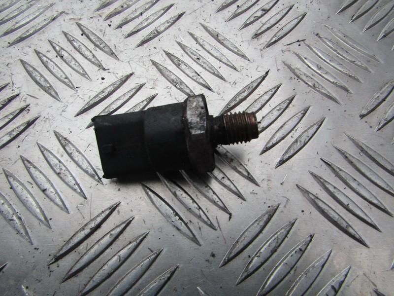 0281002522 005927 FUEL RAIL HIGH PRESSURE SENSOR Renault Trafic 2002 1