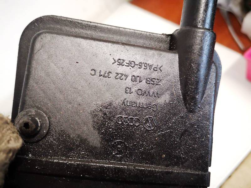 1J0422371C Skoda Octavia 2004 Power Steering Pump Oil Reservoir Tank - Thumbnail 3