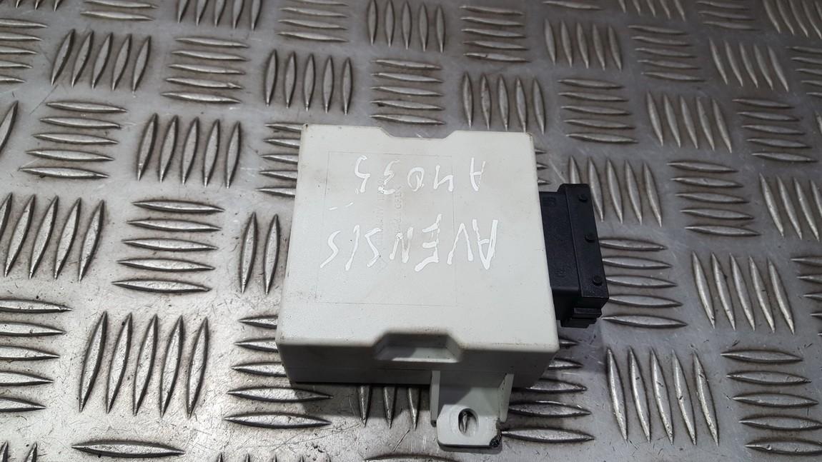 150696 Toyota Avensis 2004 Other computers