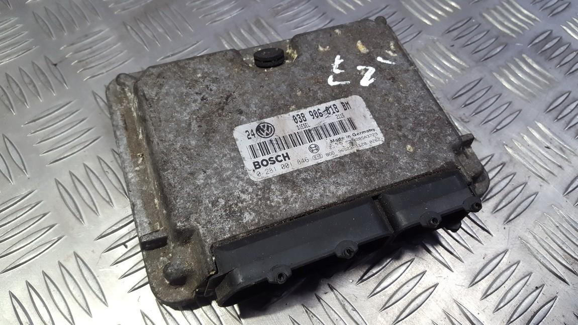 038906018BM Volkswagen Golf 2002 ECU Engine Computer (Engine Control Unit)