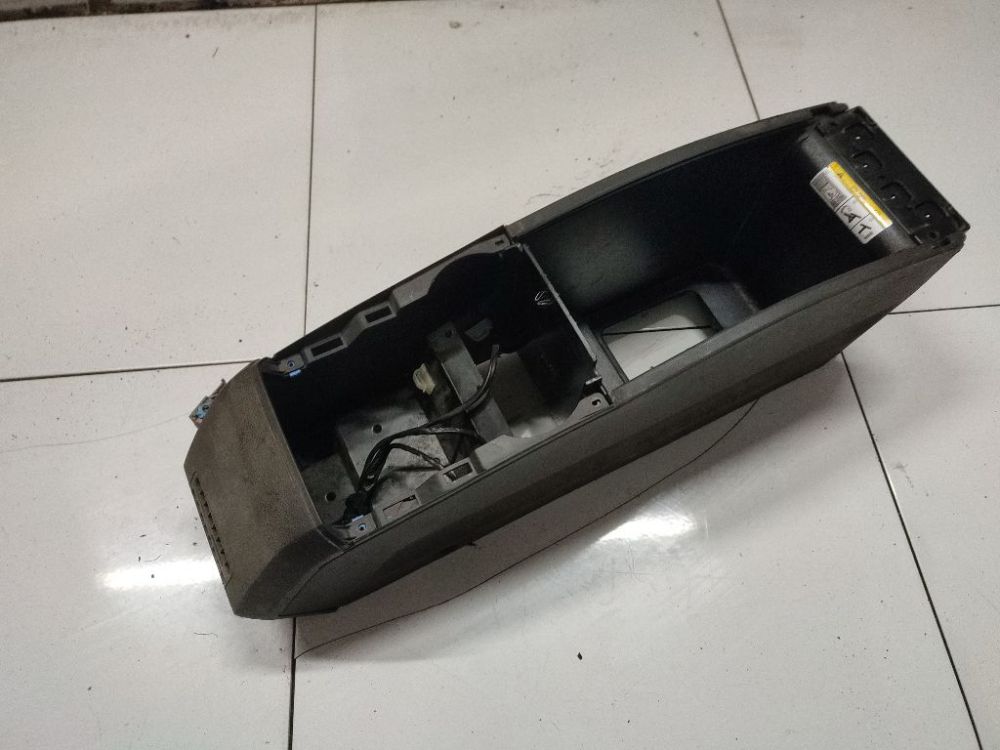 3M51R043B63JW Ford C-MAX 2004 tunel środkowy