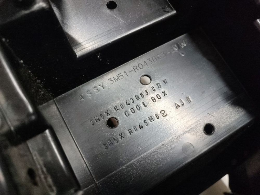 3M51R043B63JW Ford C-MAX 2004 Centrine konsole - Thumbnail 5