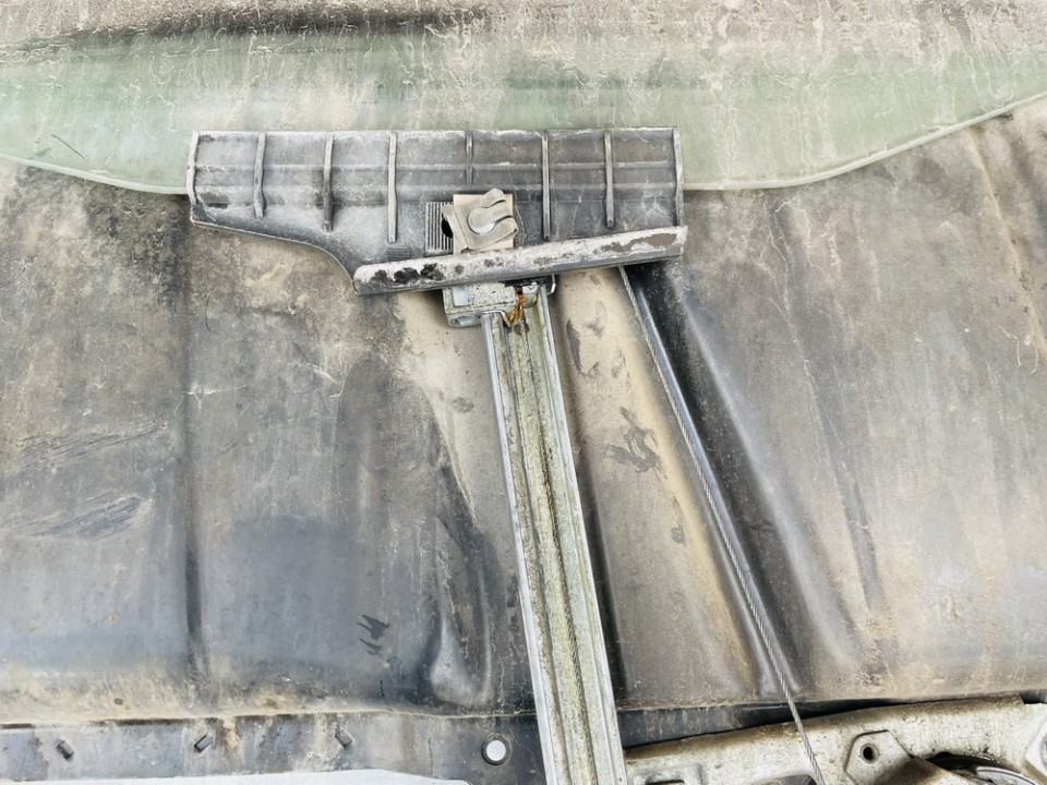 Audi 100 1991 Door winder mechanism (Window Regulator) - REAR RIGHT - Thumbnail 3