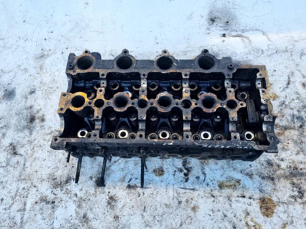 9641752610 Citroen C5 2007 Głowica silnika