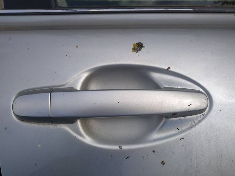 Toyota Avensis 2007 Zewnętrzna klamka drzwi - PRZEDNIE PRAWE