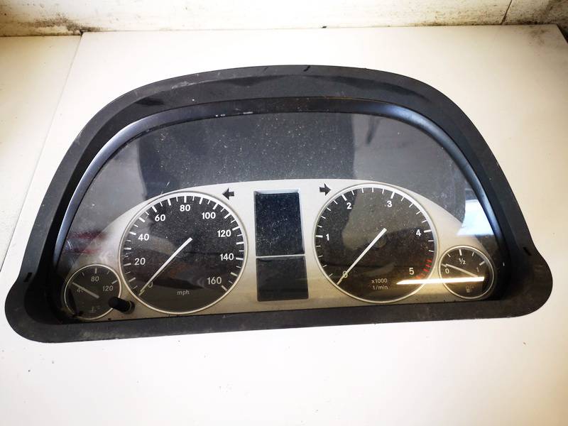 A1694401311 Mercedes-Benz B-CLASS 2010 Tacho Tachometer Kombiinstrument