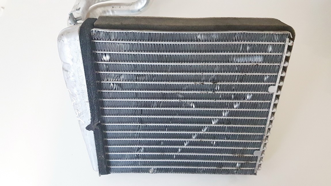 1k0819031a used Heater radiator (heater matrix) Seat Leon 2005 1.9L