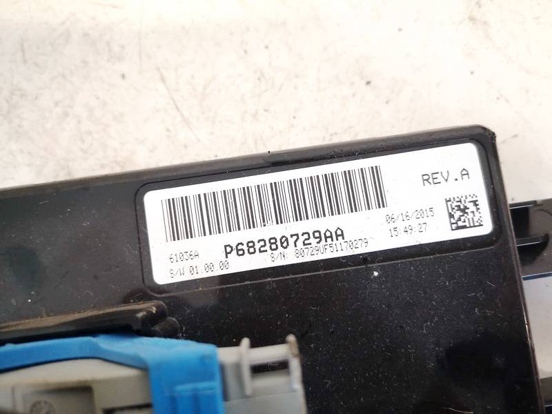 P68280729AA Chrysler 200 2015 autres ordinateurs - Thumbnail 2