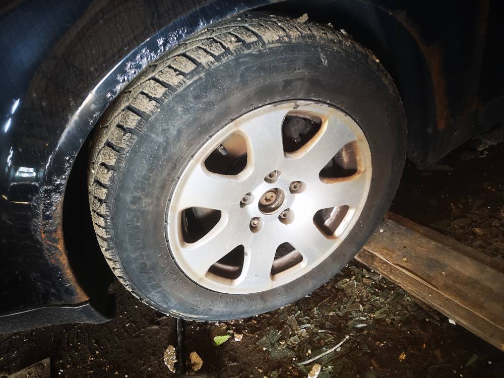 5X112 Audi A4 2003 Liettuan renkaiden komplekti R15 - Thumbnail 4