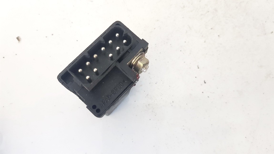 2246919 BMW 5-Series 2003 Glow plug relay - Thumbnail 3