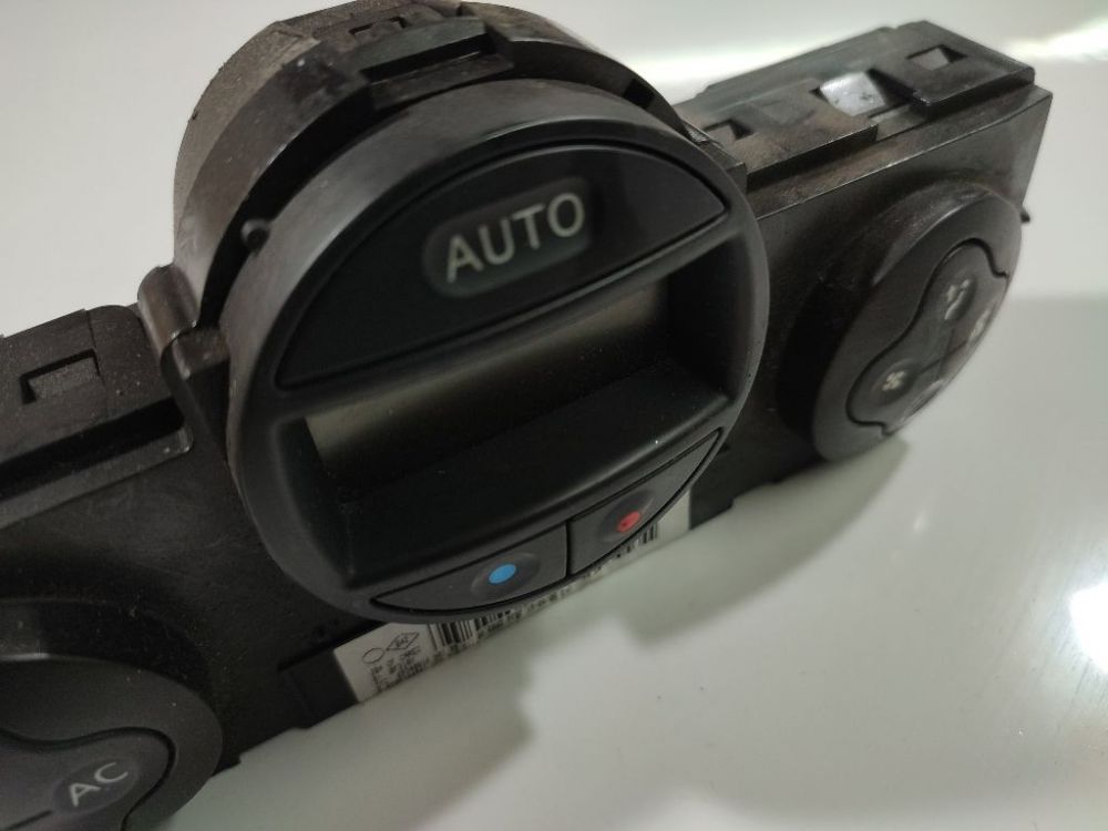 69348816H0188S1188E8 Renault Scenic 2005 Climate Control Panel (heater control switches) - Thumbnail 2