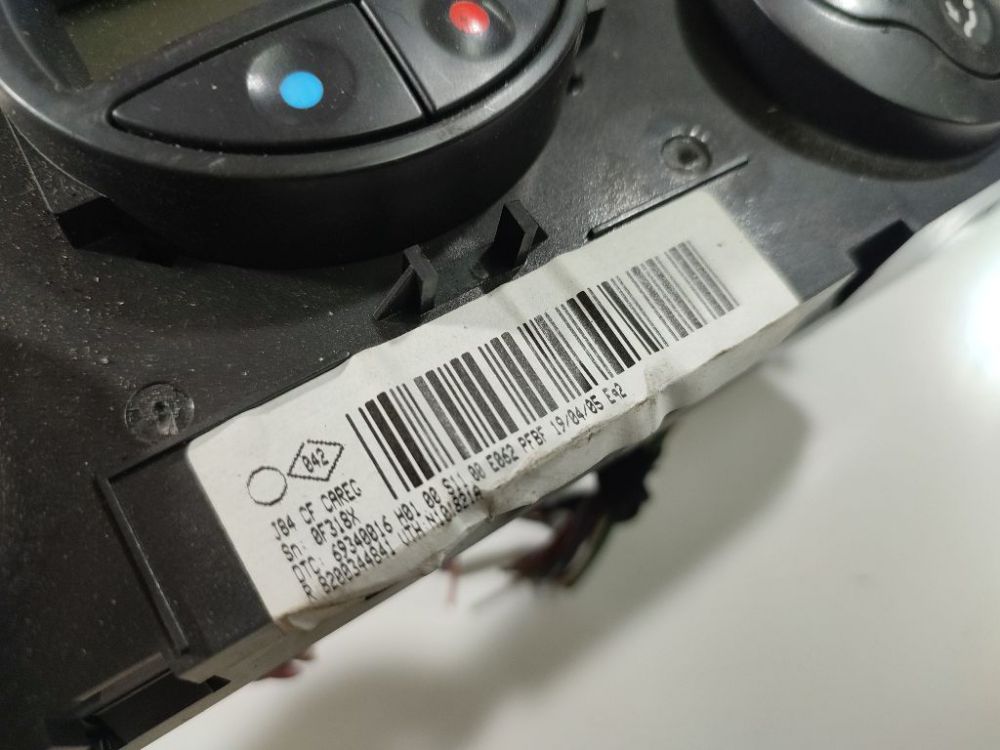 69348816H0188S1188E8 Renault Scenic 2005 Climate Control Panel (heater control switches) - Thumbnail 4