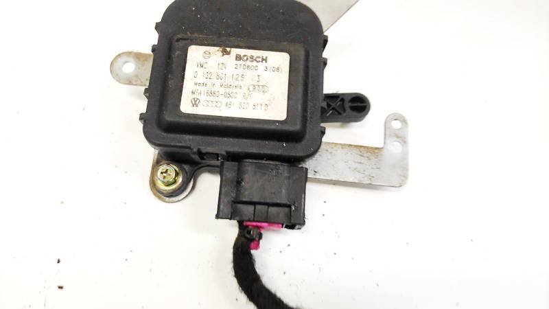 4B1820511D Audi A6 1995 Heater Vent Flap Control Actuator Motor - Thumbnail 2