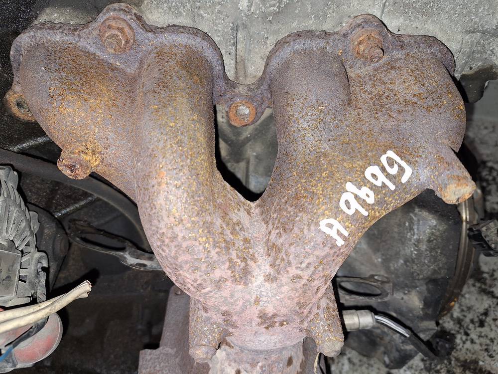 Nissan Micra 2006 Exhaust Manifold