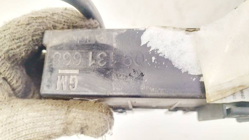 09131668 Opel Zafira 2003 Fuse box - Thumbnail 3