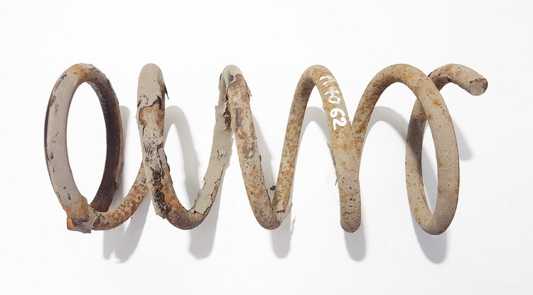 Toyota Avensis Verso 2005 Amortizatoriaus Spyruokle Galine