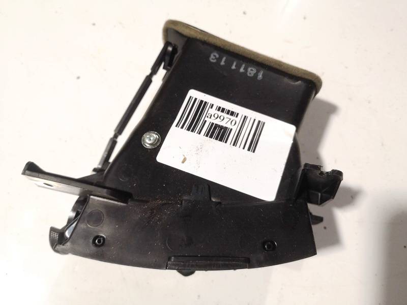 C235GM732 Mazda 5 2007 Dash Vent (Air Vent Grille)