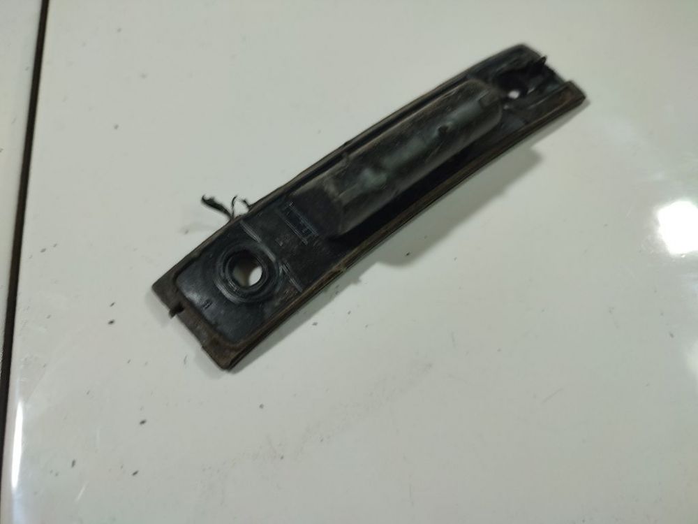 04894095AA Chrysler Voyager Grand 2006 autres titulaires