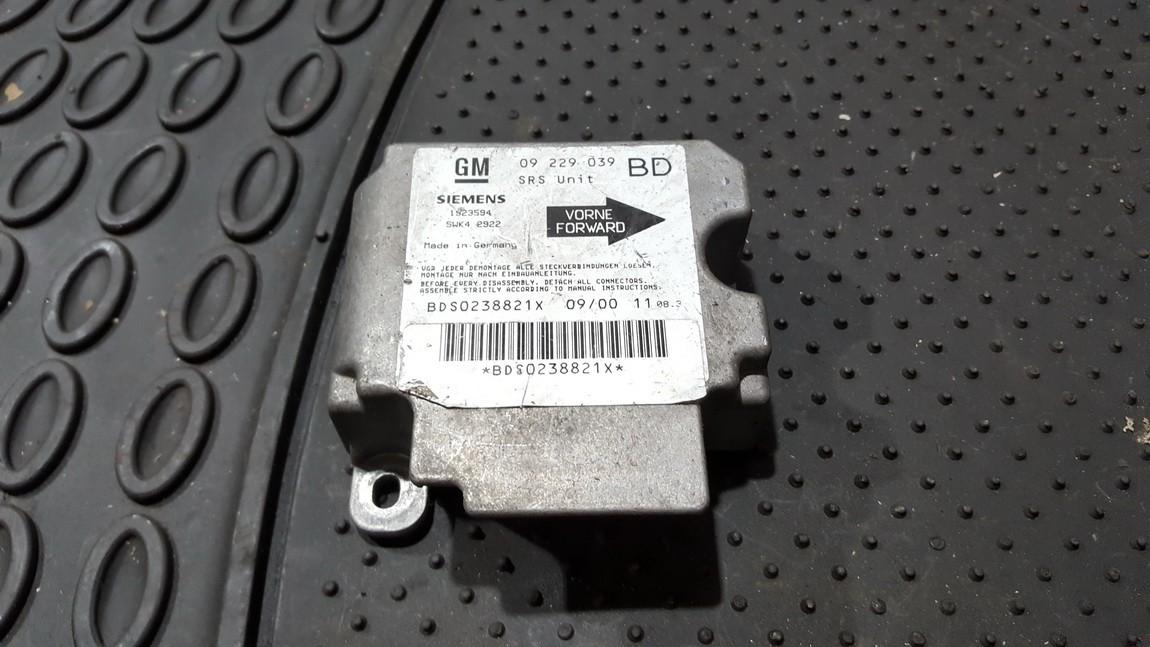09229039 Opel Vectra 1996 Airbag crash sensors module