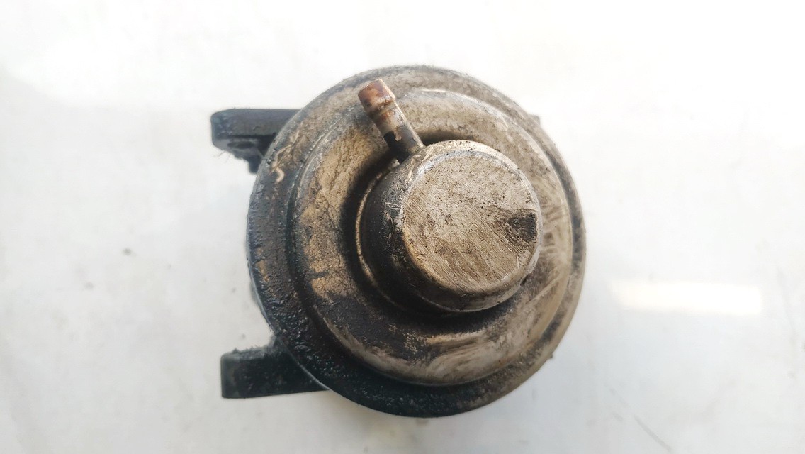 038129637D Volkswagen Touran 2004 EGR Valve Exhaust Gas - Thumbnail 3