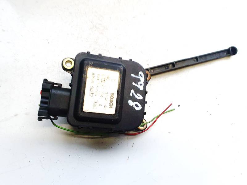 01328011344 Opel Zafira 2003 Peciuko sklendes varikliukas