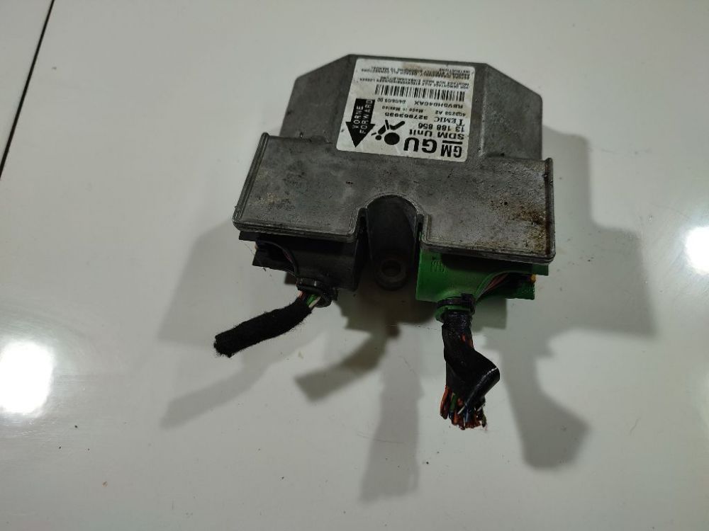 13188856 Opel Zafira 2005 SRS gaisa spilvena dators – gaisa spilvenu vadības bloks - Thumbnail 3