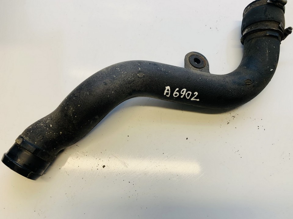 8D0145844A Audi A4 1997 TURBO INTERCOOLER PIPE HOSE