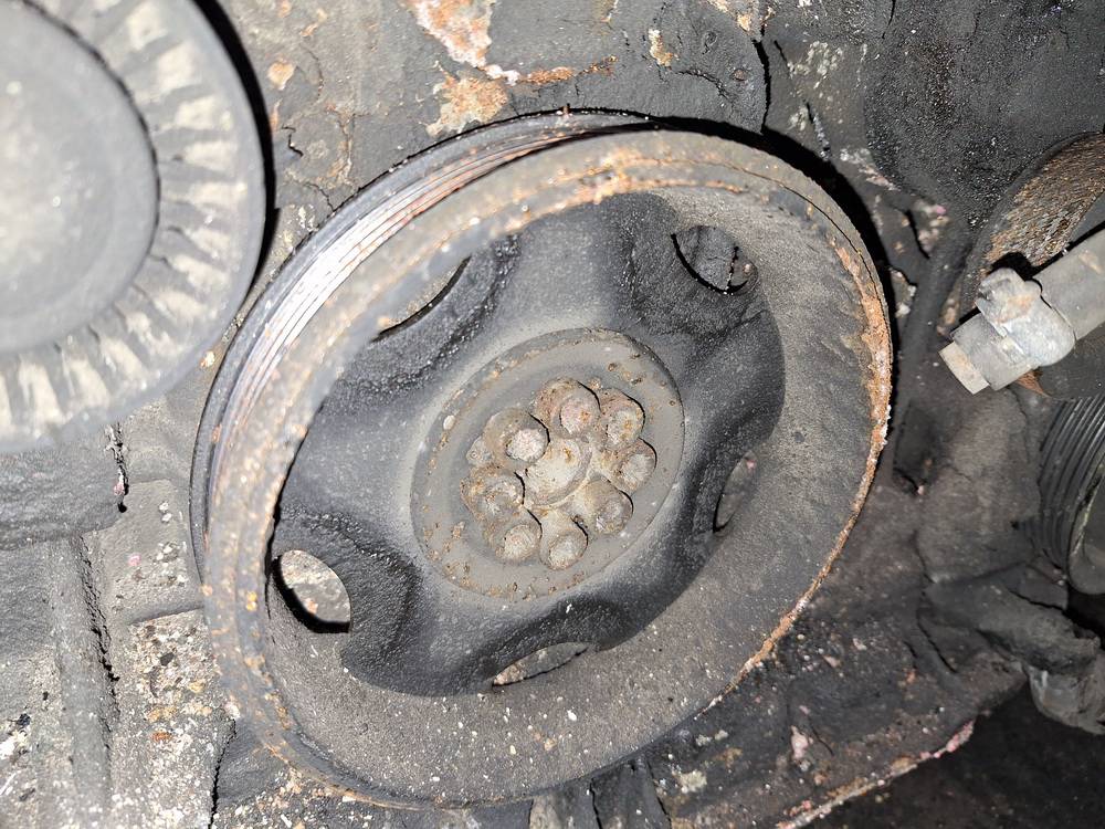 Audi A6 2005 Alkuninio veleno dantratis (skyvas - skriemulys) - Thumbnail 3