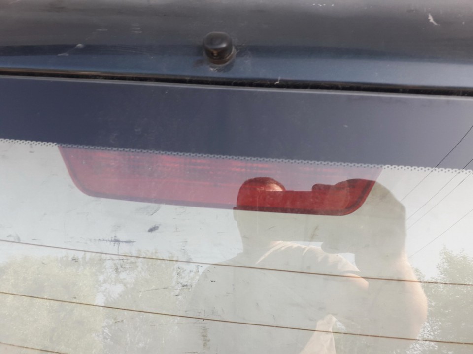 Mitsubishi Space Wagon 1999 Papildomas stop zibintas - Thumbnail 3