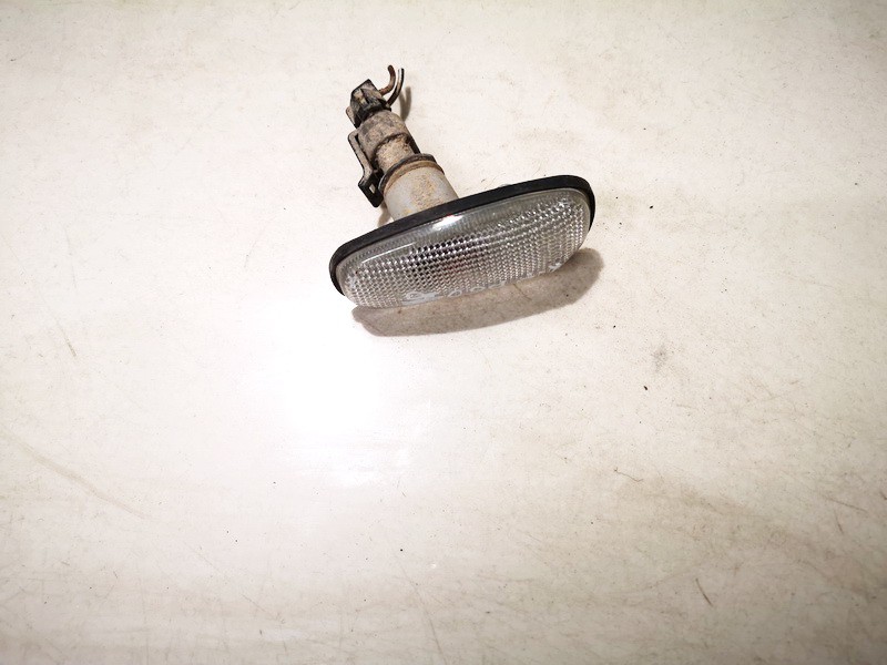 185447B Opel Zafira 2000 Clear Side Repeaters - FRONT RIGHT