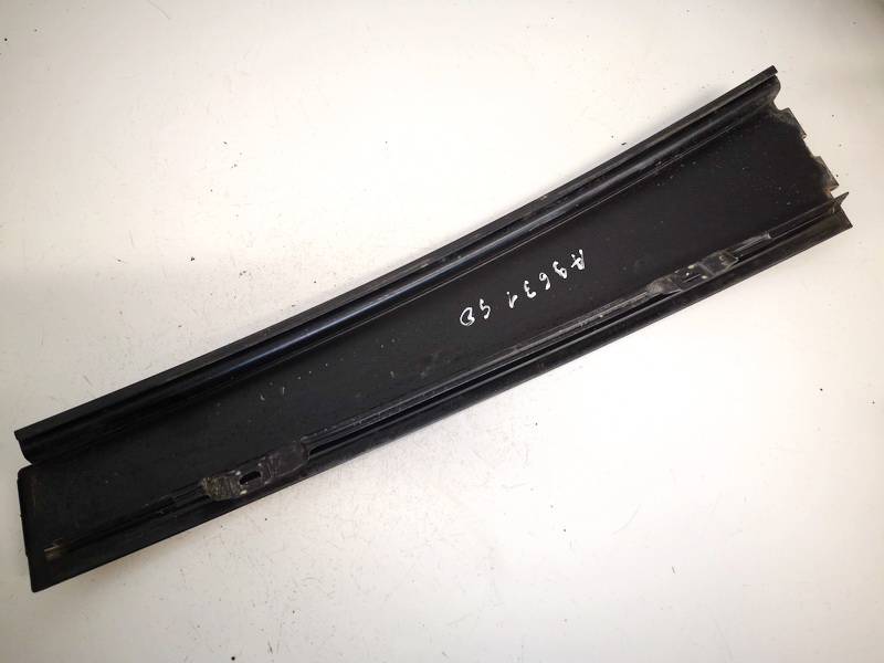 3C0839901 Volkswagen Passat 2006 Glass Trim Molding-weatherstripping - REAR RIGHT - Thumbnail 2