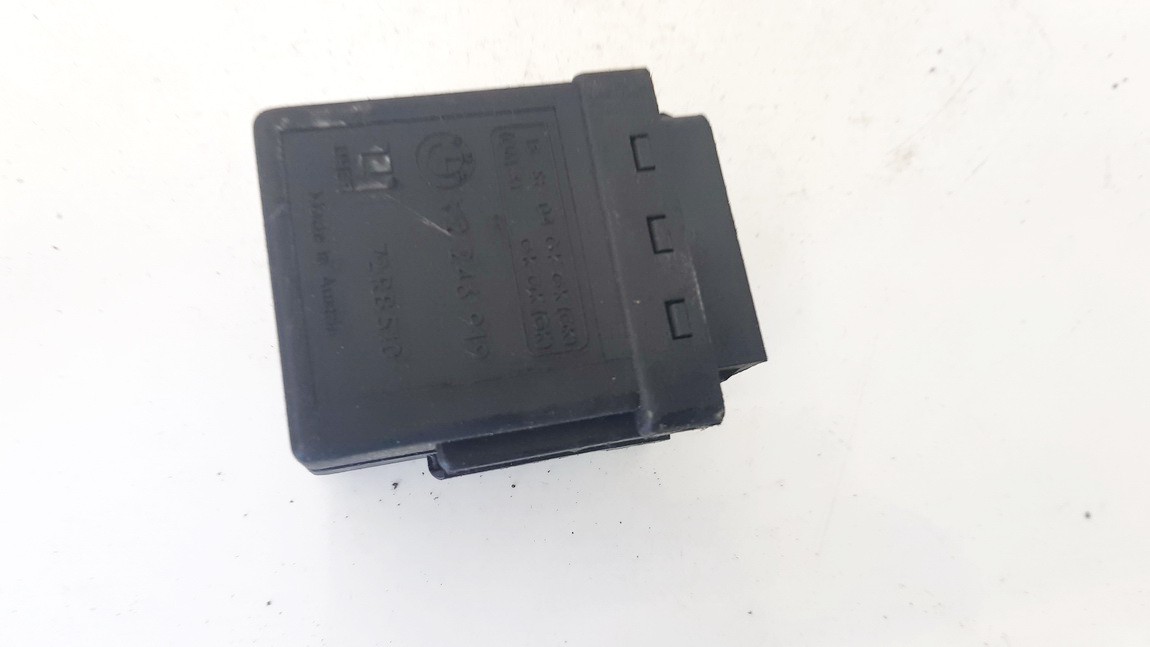 2246919 BMW 5-Series 2003 Przekaźnik świec żarowych