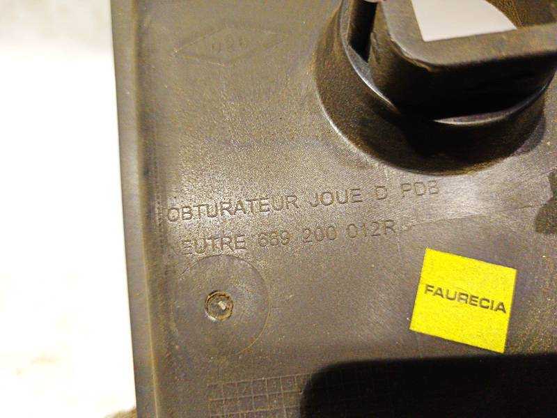 689200012R Renault Laguna 2009 Wykończenie wnętrza (plastikowe elementy) - Thumbnail 3