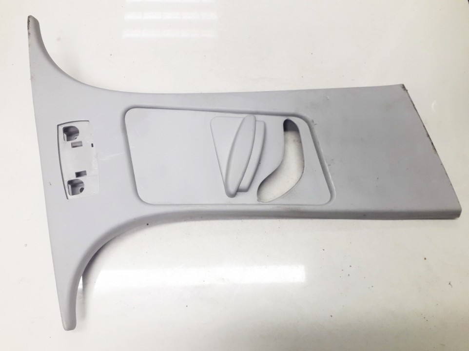 4M51A24582A Ford Focus 2005 Wykończenie wnętrza (plastikowe elementy)