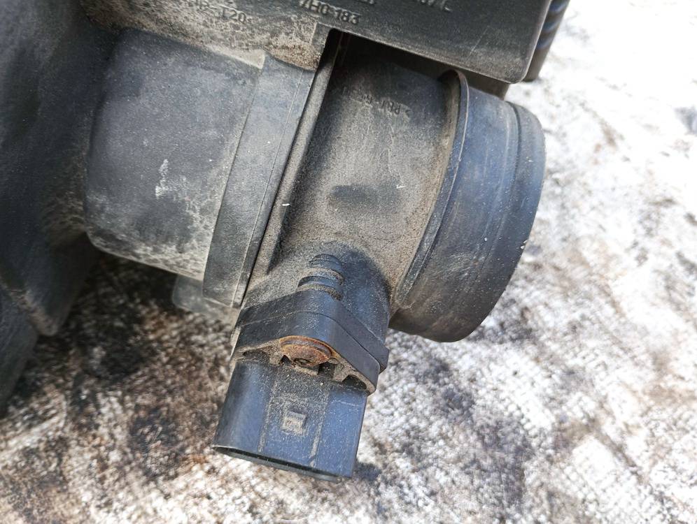 074906461B Volkswagen Transporter 2008 Air Mass Sensor - Thumbnail 3