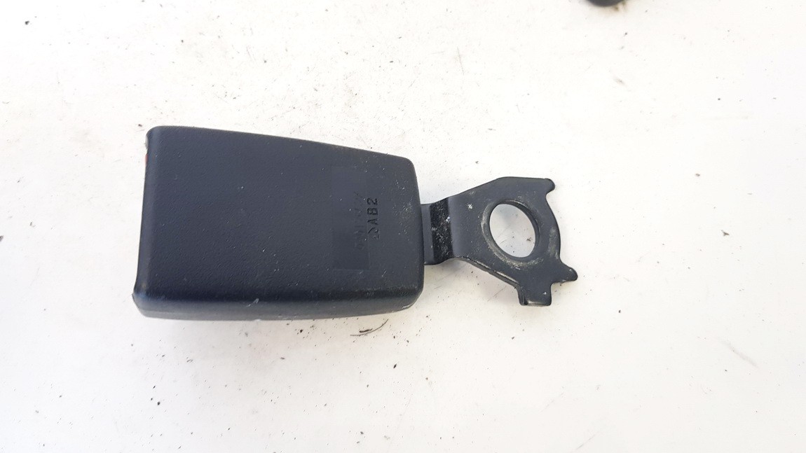 G3656 Toyota Avensis Verso 2003 Seat belt holder (Seat belt Buckle) - REAR RIGHT