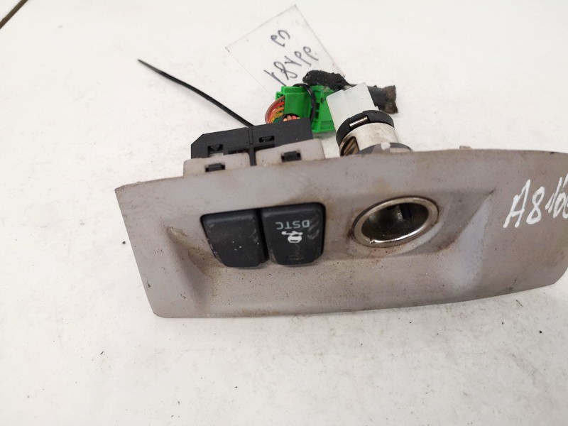 8691530 Volvo V50 2005 Traction control switch button (ASR Switch Anti-slip regulation) - Thumbnail 2