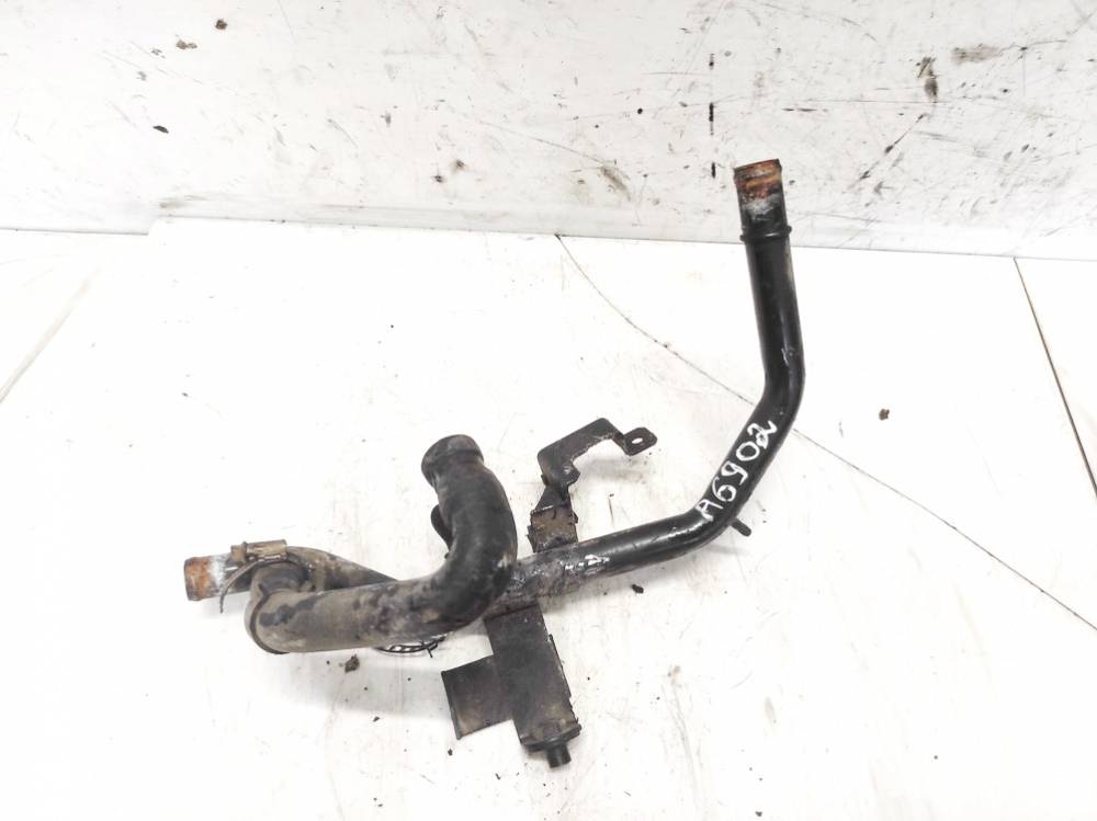 Audi A4 1997 Przewód wodny