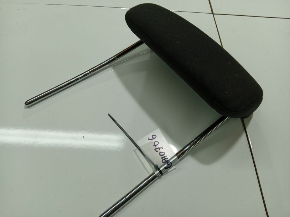 Opel Astra 2005 Istuimen pääntuki