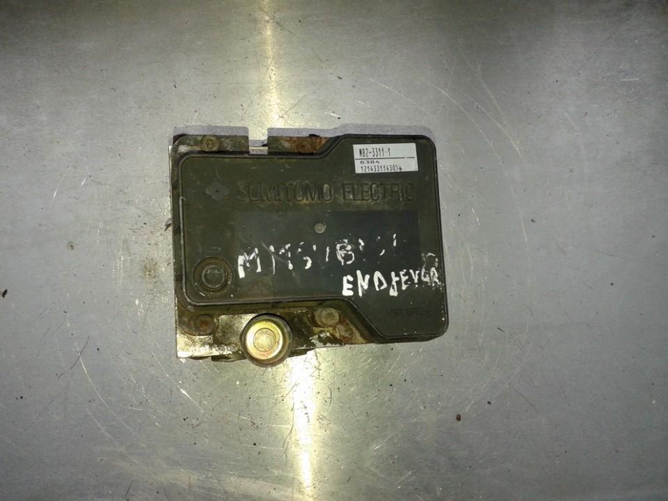 MR569716 Mitsubishi Endeavor 2004 ABS Unit (ABS Brake Pump)