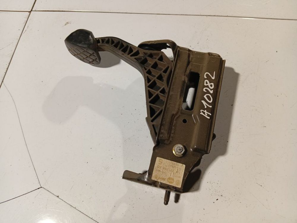 Audi A3 2001 Clutch pedal - Thumbnail 4