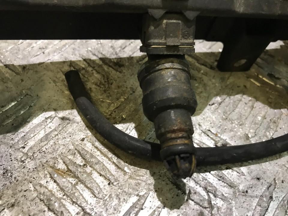 1727234 0280150715 Fuel Injector BMW 3Series 1995 1.8L EIS00283955