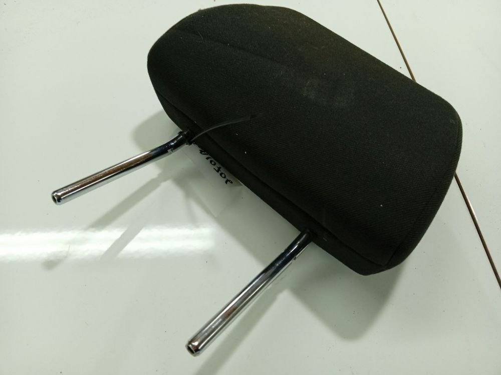 Opel Astra 2005 Istuimen pääntuki