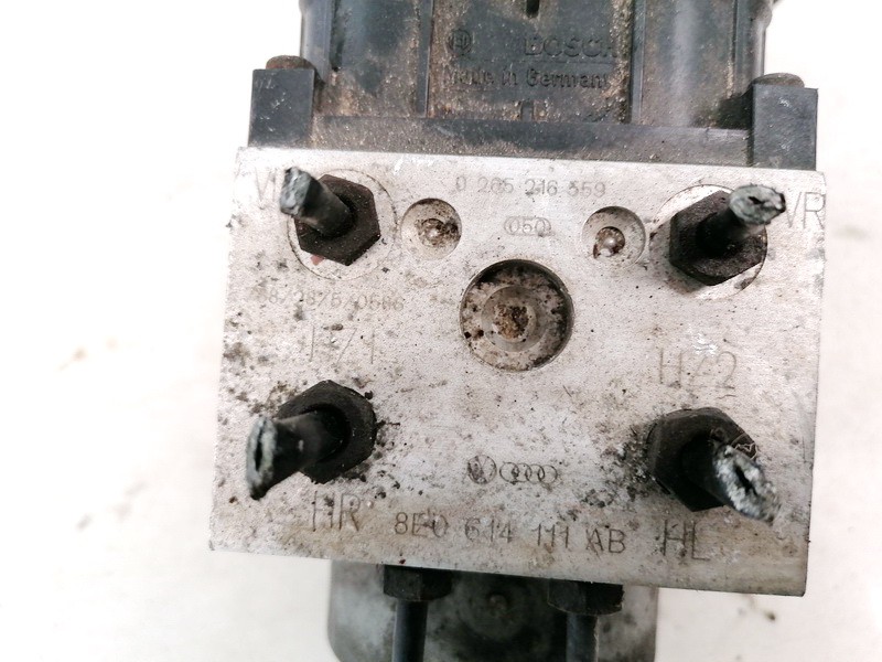 8E0614111AB Audi A4 1997 ABS Unit (ABS Brake Pump) - Thumbnail 3