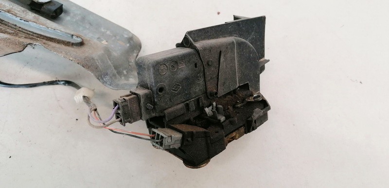 Renault Laguna 1998 Door Lock Mechanism - FRONT LEFT