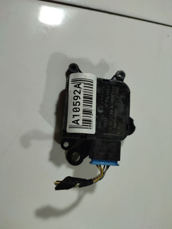 0132801341 Skoda Octavia 2009 Servomotor-MOTOR APERTURA TRAMPILLAS CLIMATIZADOR